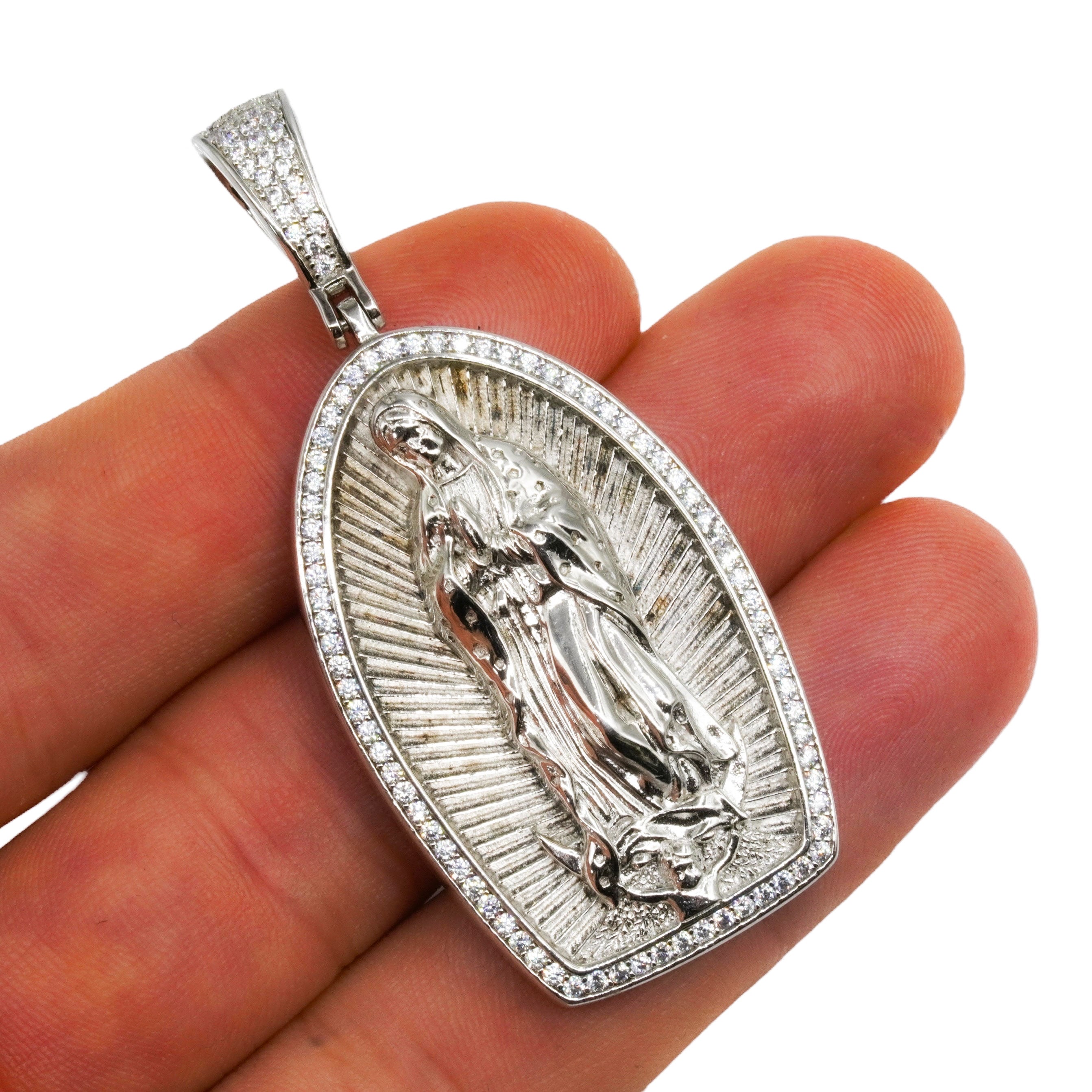 Dije virgen de Guadalupe