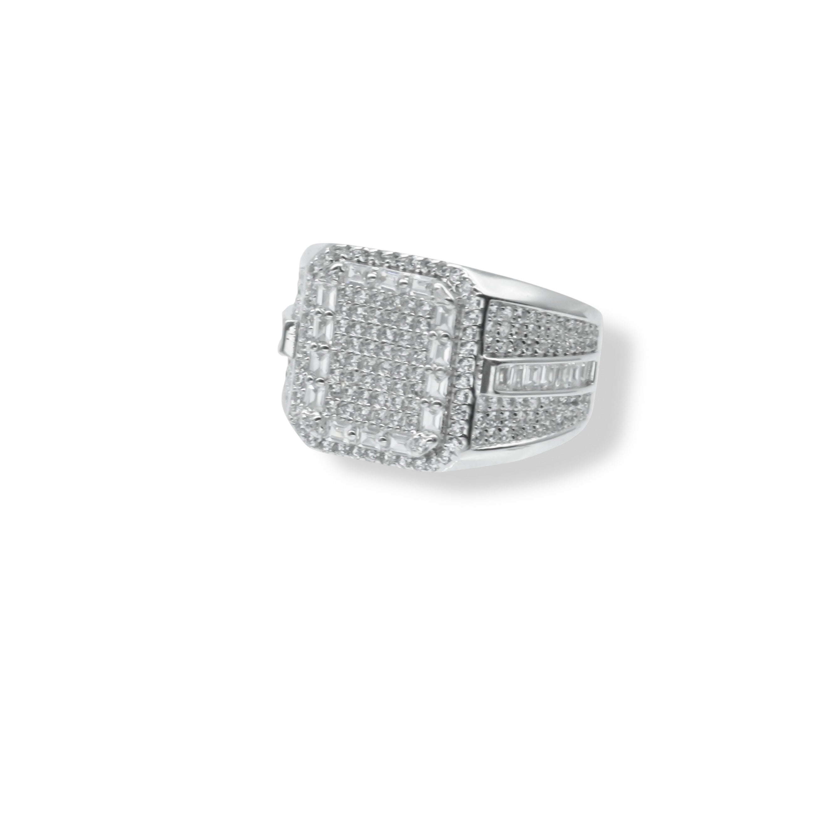 Anillo Cuadrado con Baguettes