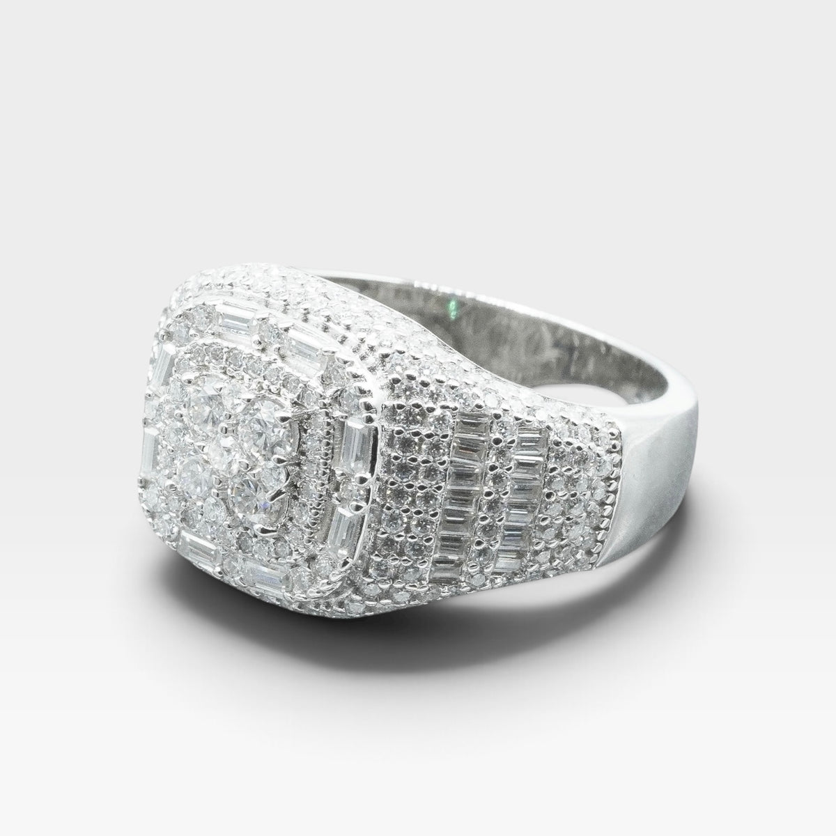 Anillo Cuadro Moissanita